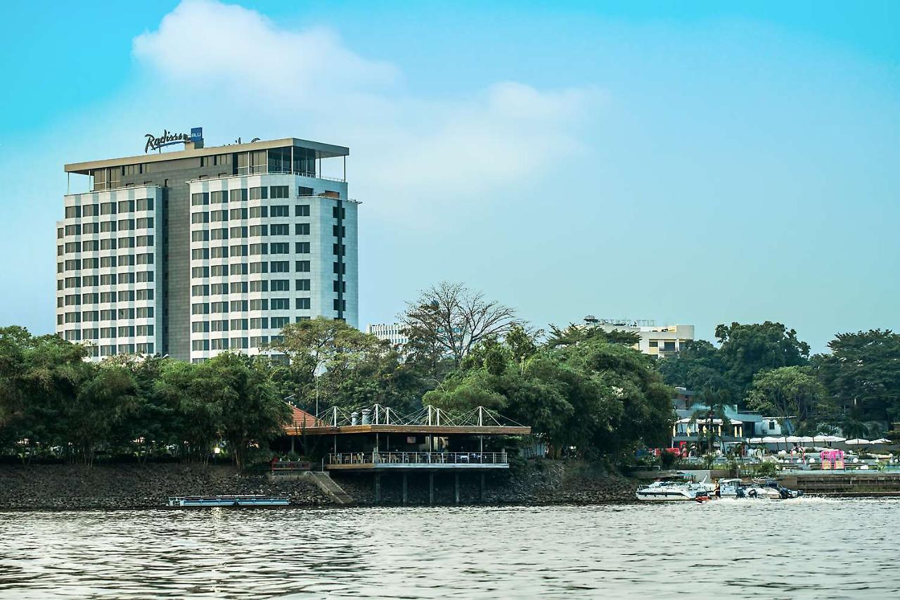 Radisson Blu M'Bamou Palace Hotel, Браззавіль Екстер'єр фото